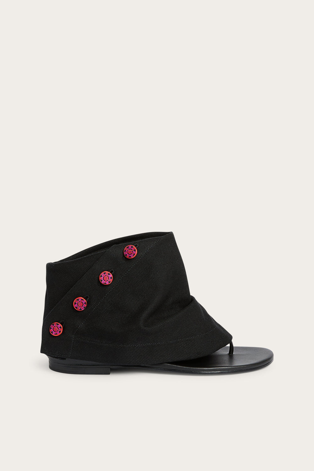 Tubular Strap Sandals
WOMAN Pucci