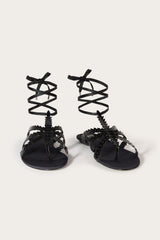 Feather-Embellished Sandals
WOMAN Pucci