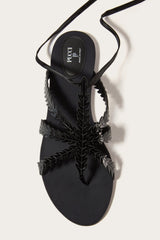 Feather-Embellished Sandals
WOMAN Pucci