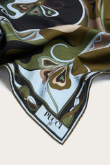 Orchidee Print Silk Carre
WOMAN Pucci