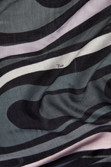 Marmo Print Pashmina
WOMAN Pucci