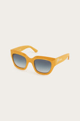 Pucci Fishtail Square Sunglasses
WOMAN Pucci