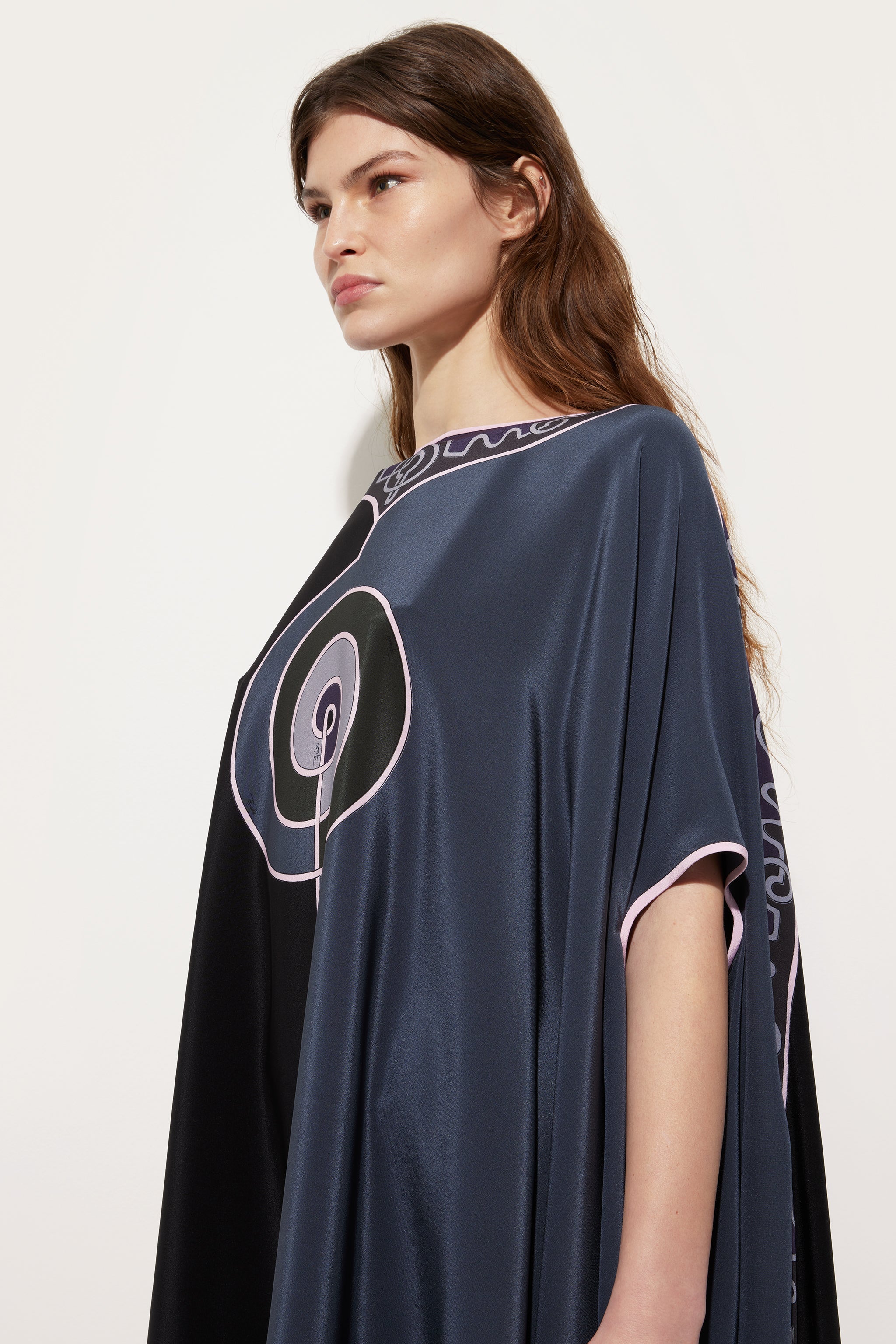 Astro Print Cape Dress
 WOMAN Pucci