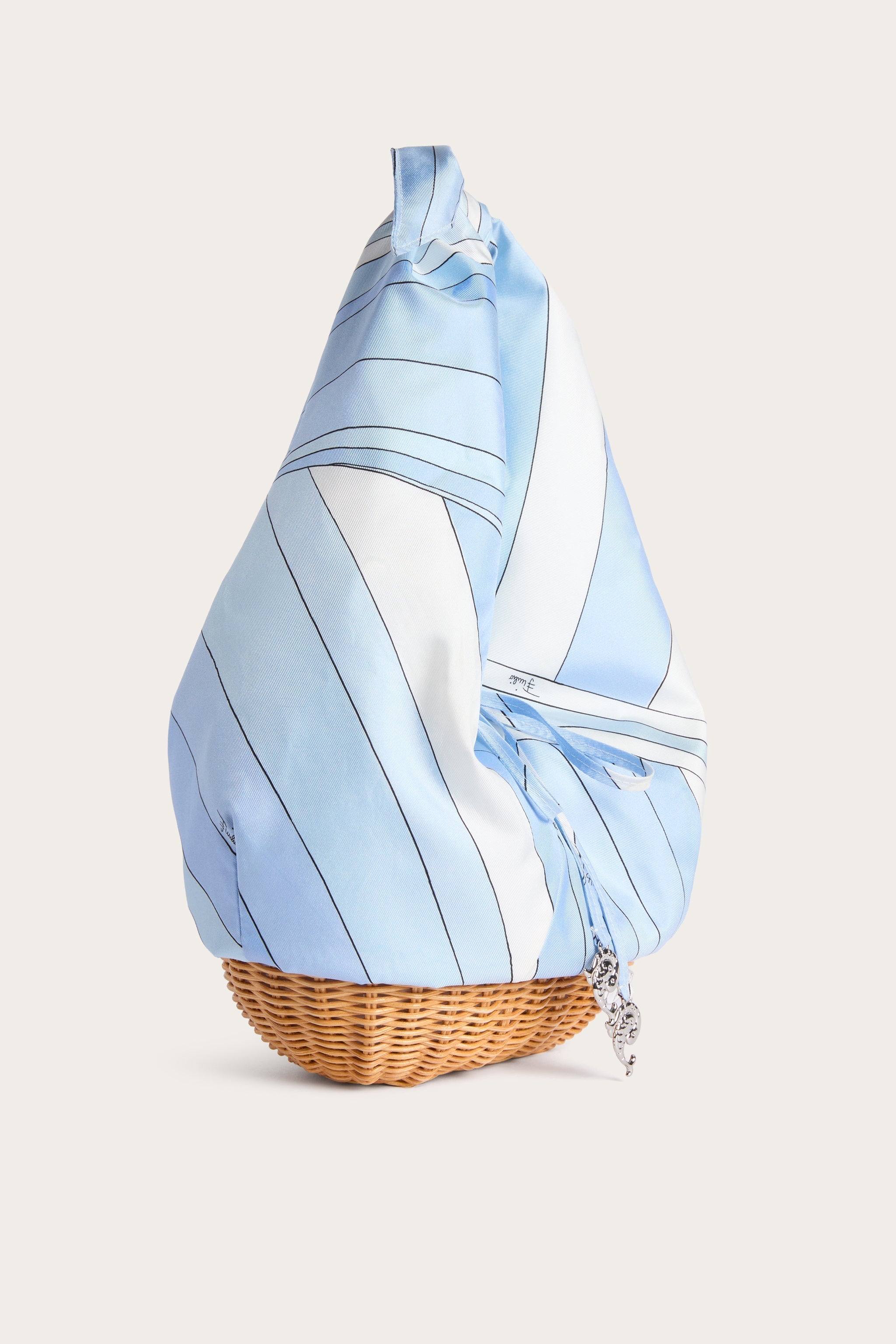 Pucci Picnic Bag
 WOMAN Pucci