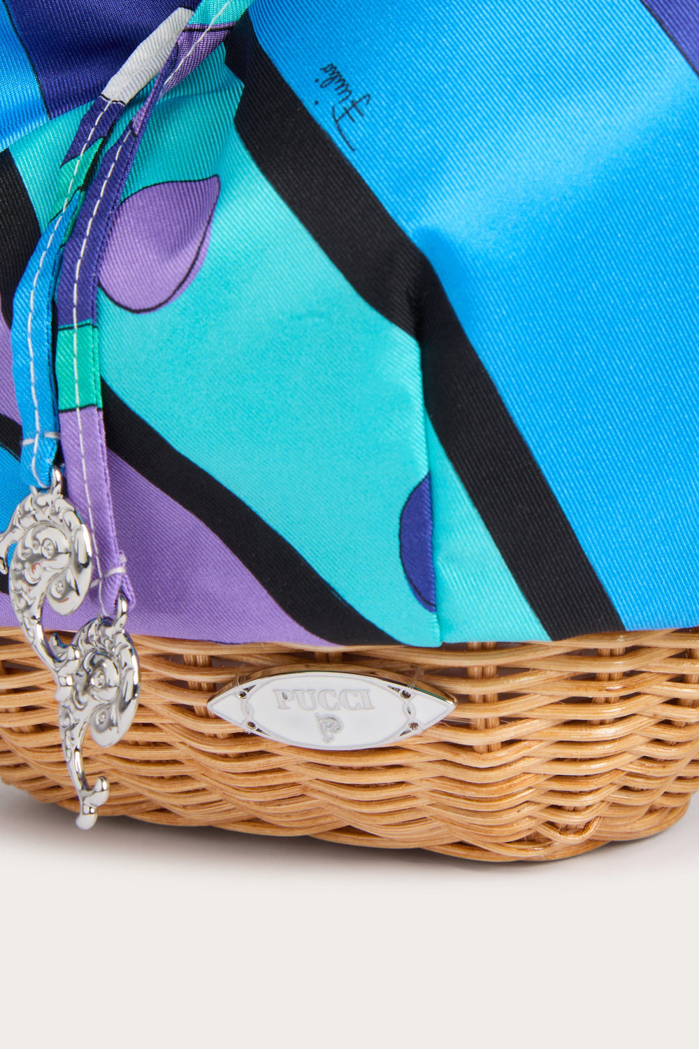 Pucci Picnic Bag
 WOMAN Pucci