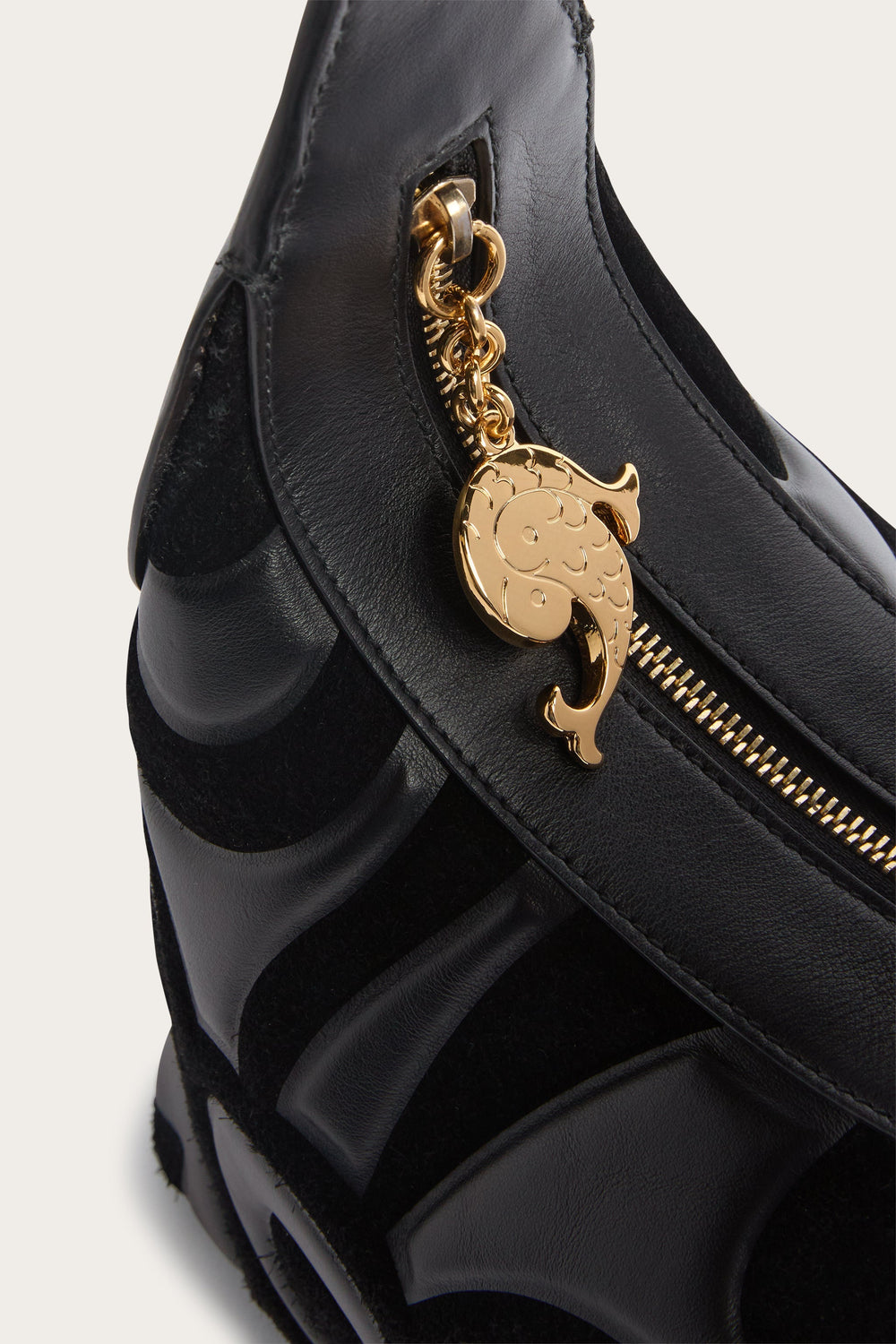 Marmo Hobo Bag
 WOMAN Pucci