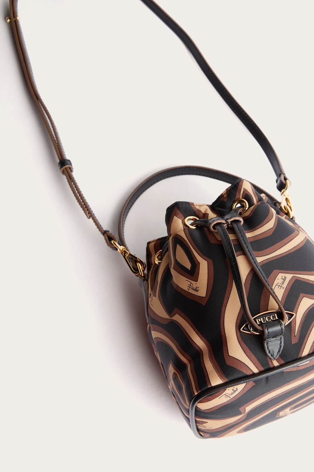 Yummy Bucket Bag
 WOMAN Pucci