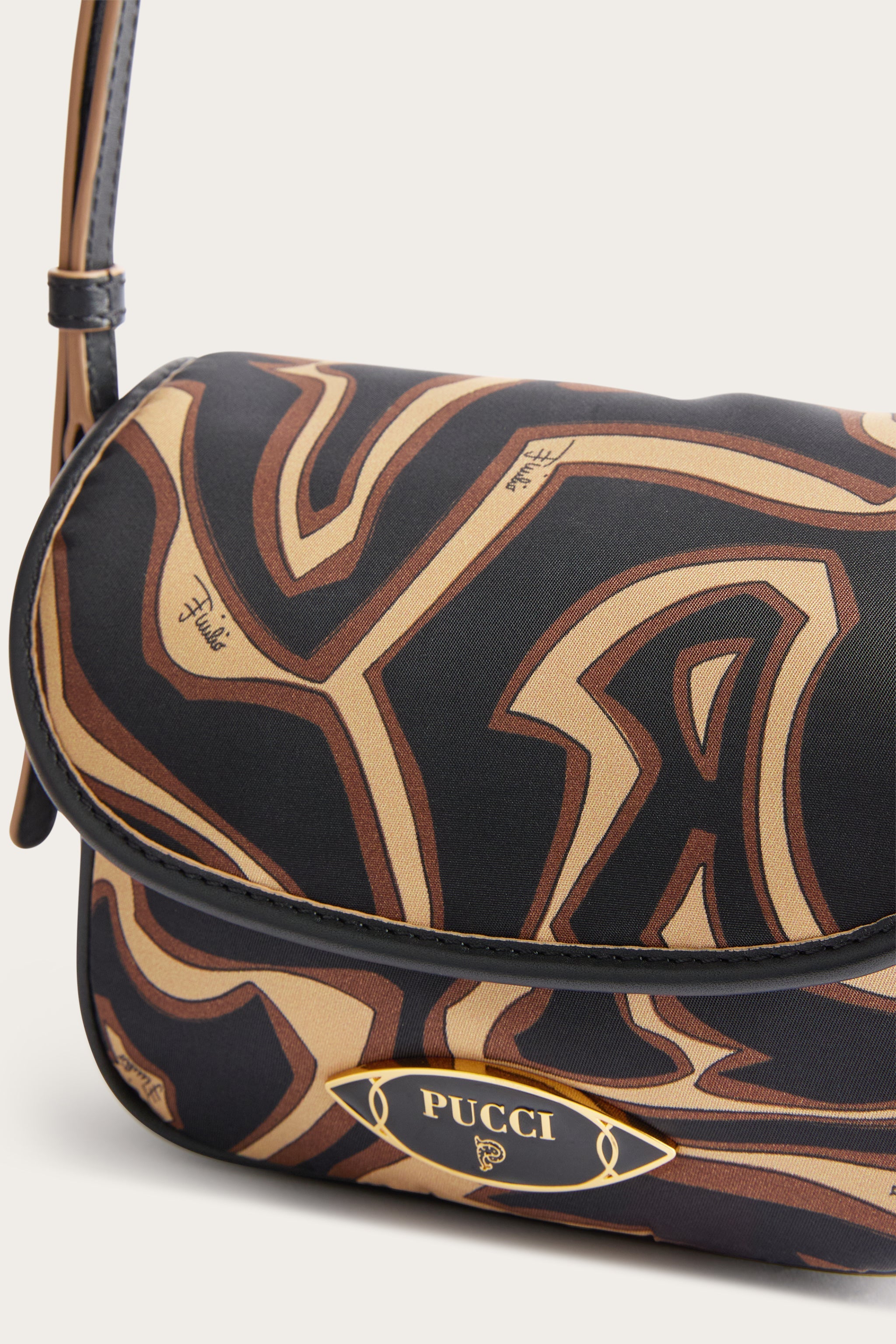 Yummy Shoulder Bag
 WOMAN Pucci