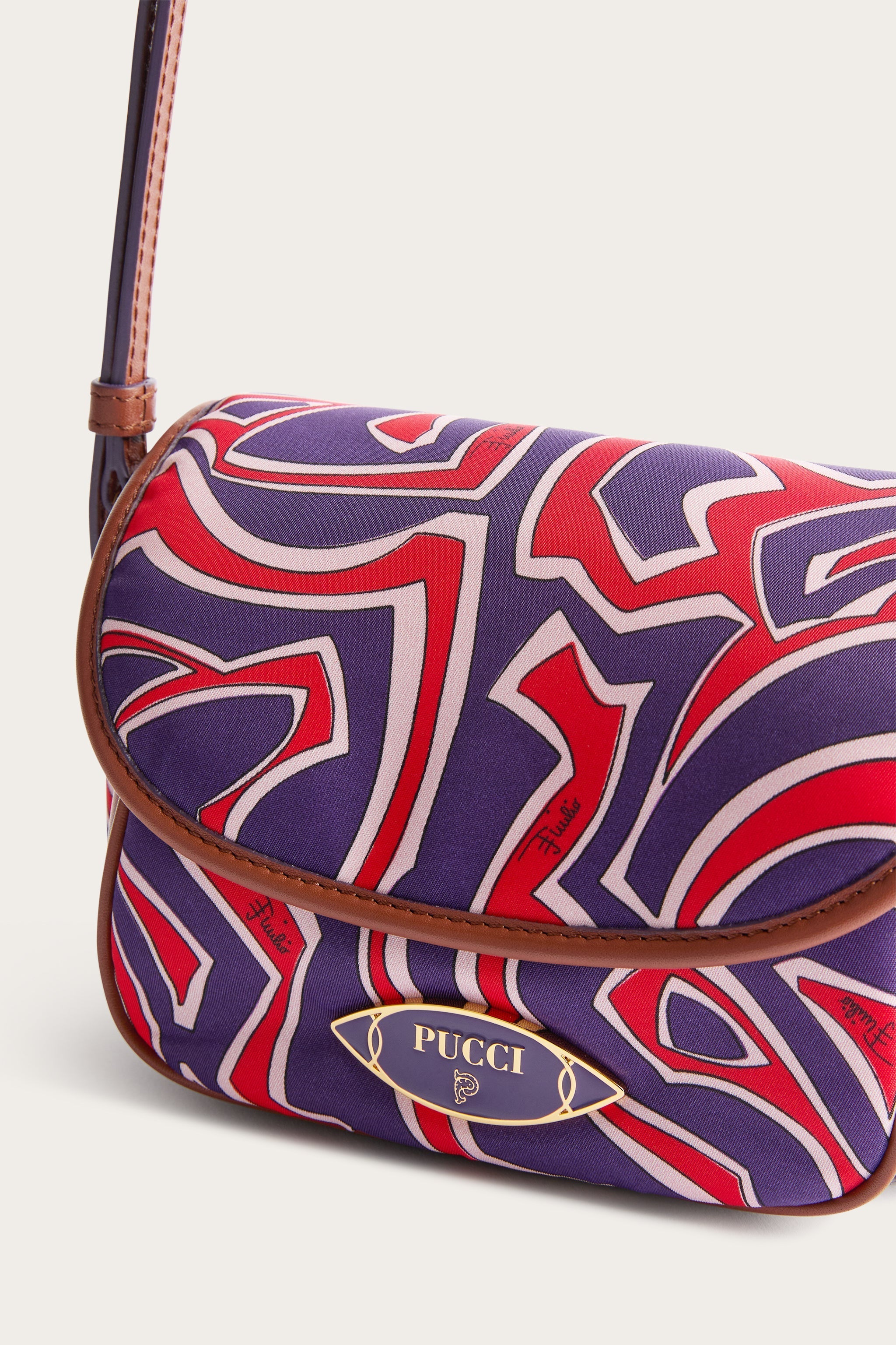 Yummy Shoulder Bag
 WOMAN Pucci