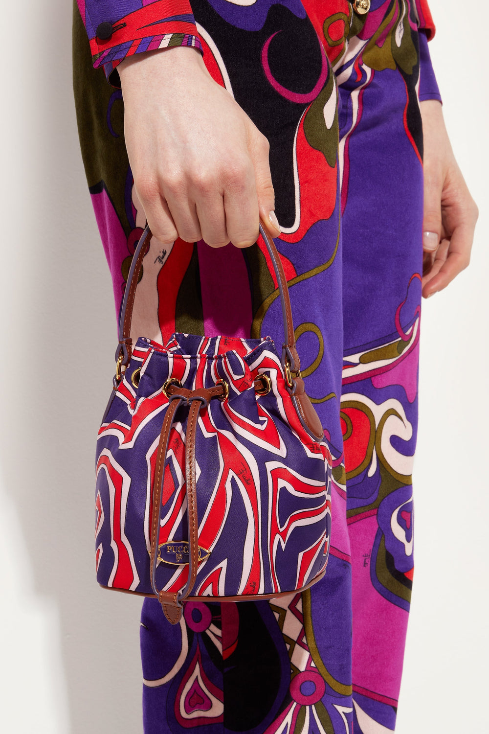 Yummy Bucket Bag
 WOMAN Pucci