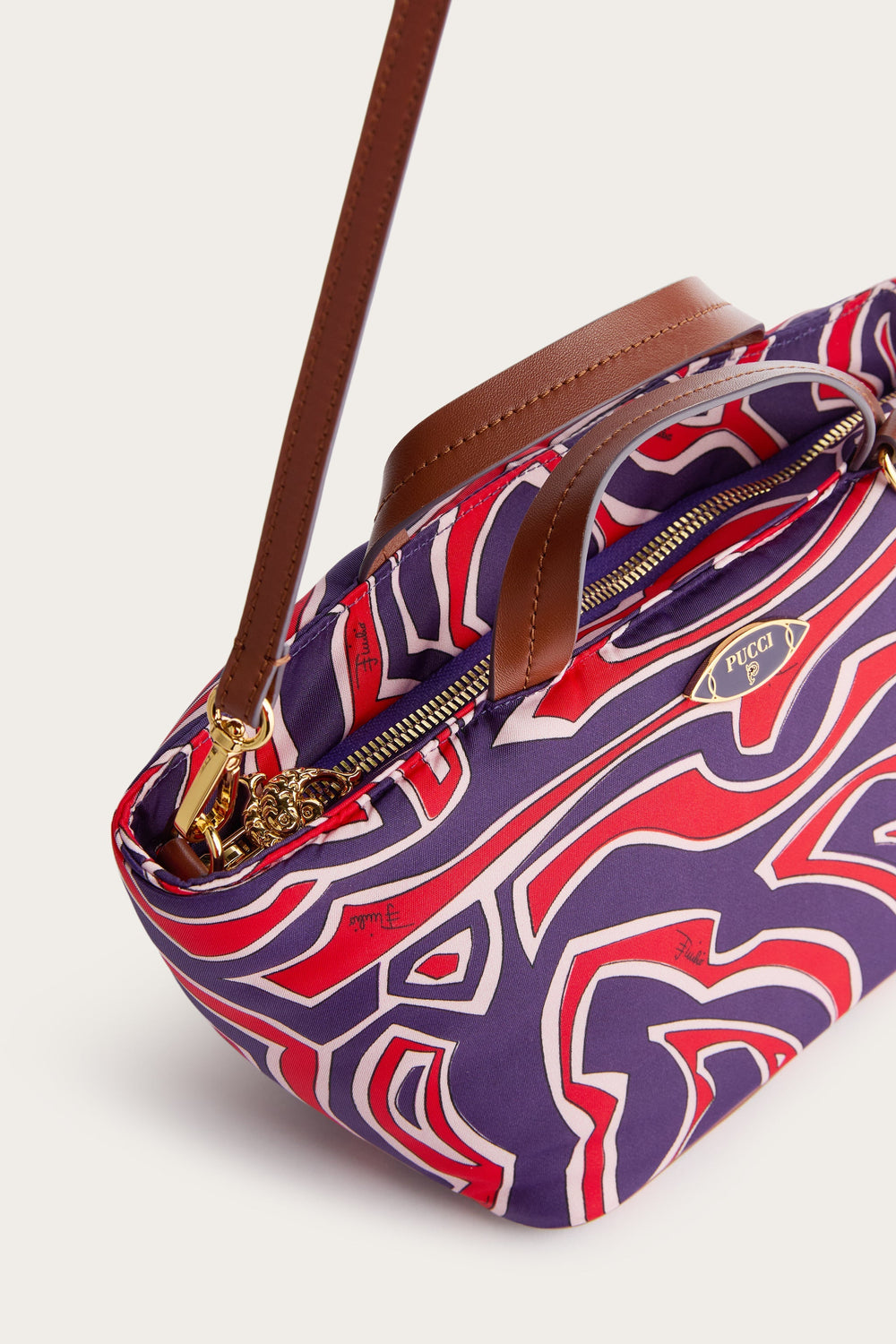 Yummy Handbag
 WOMAN Pucci
