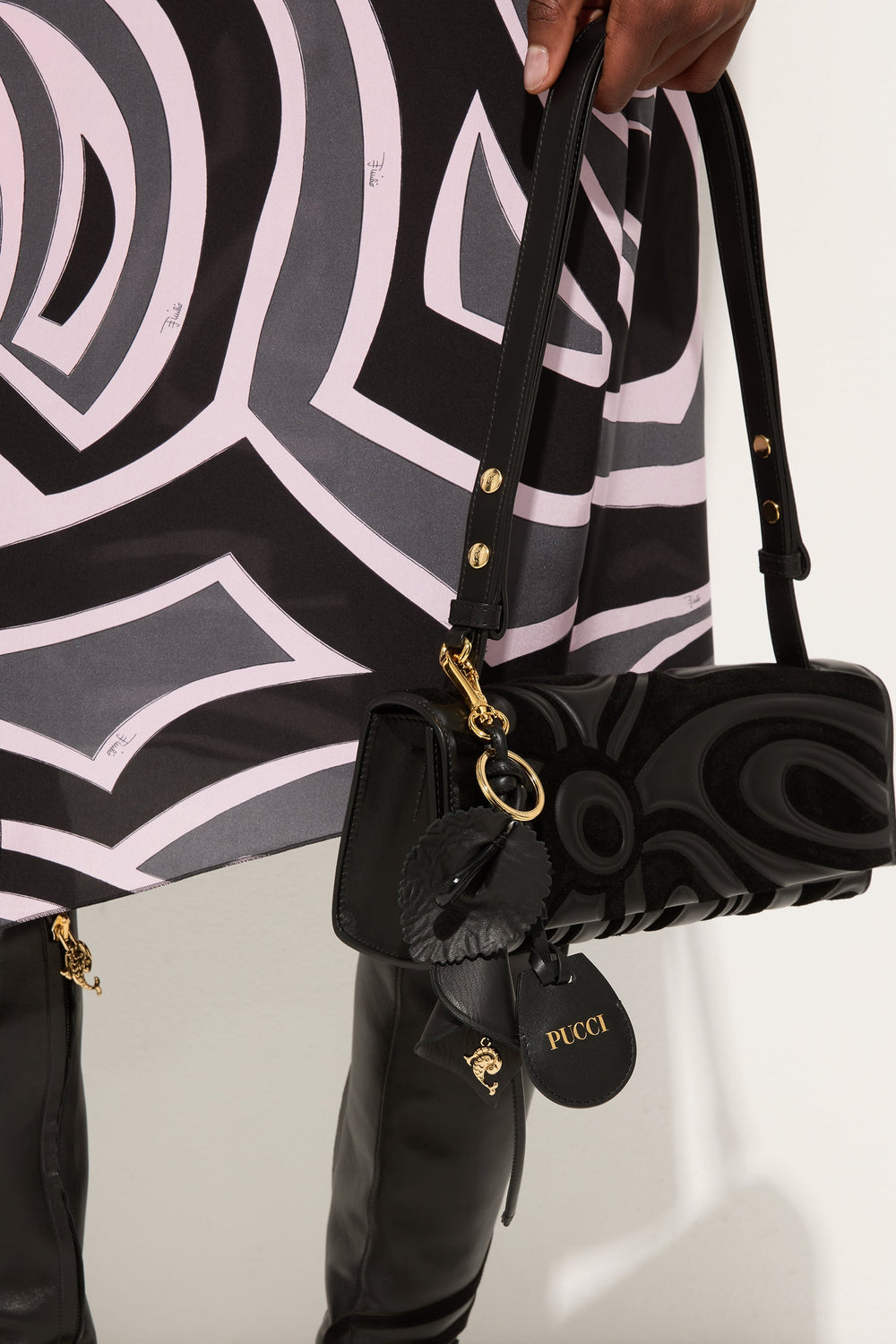 Leather Keyring and Tag Holder
 WOMAN Pucci