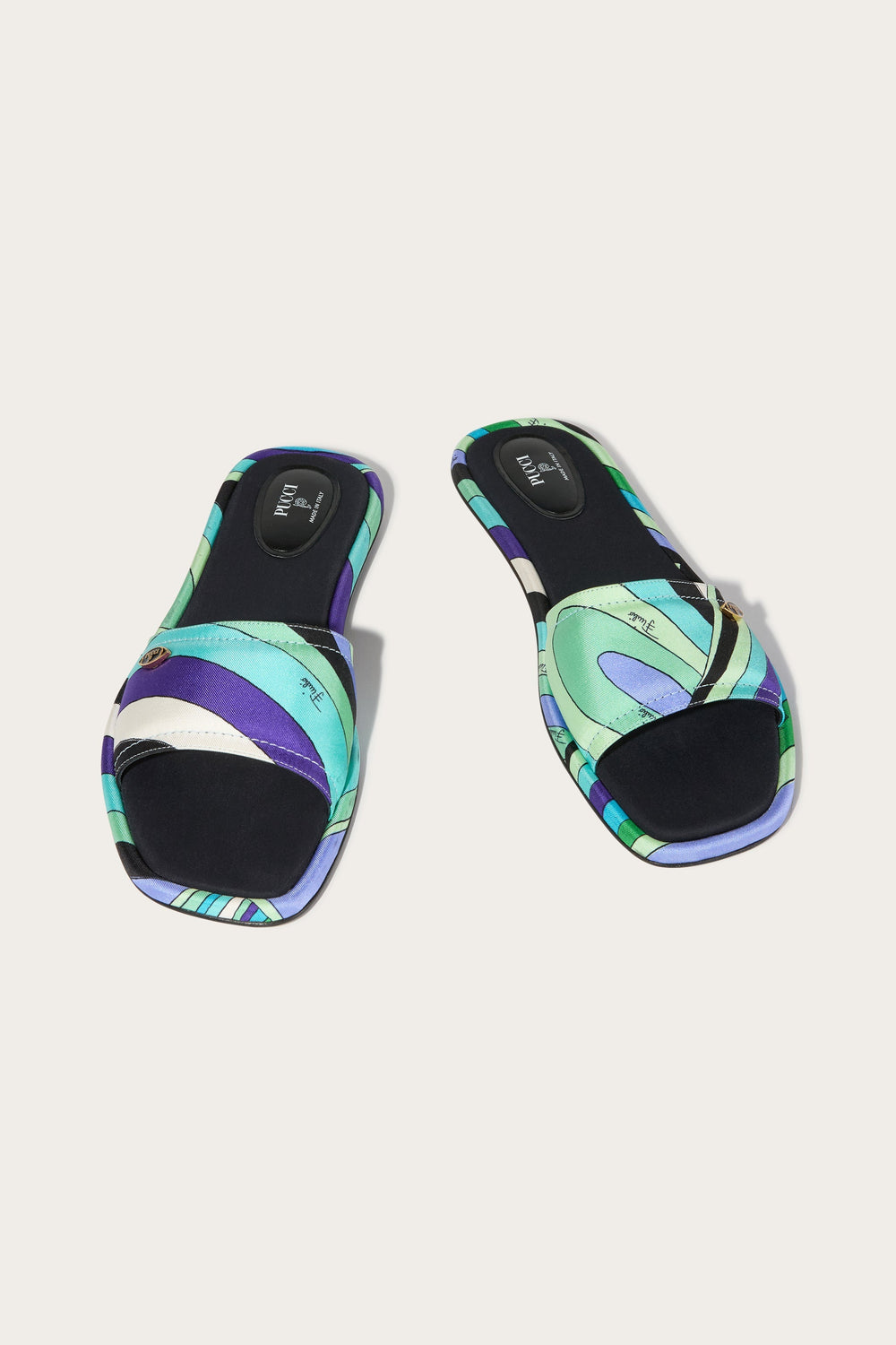 Yummy Sandals
 WOMAN Pucci