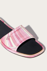 Yummy Sandals
 WOMAN Pucci