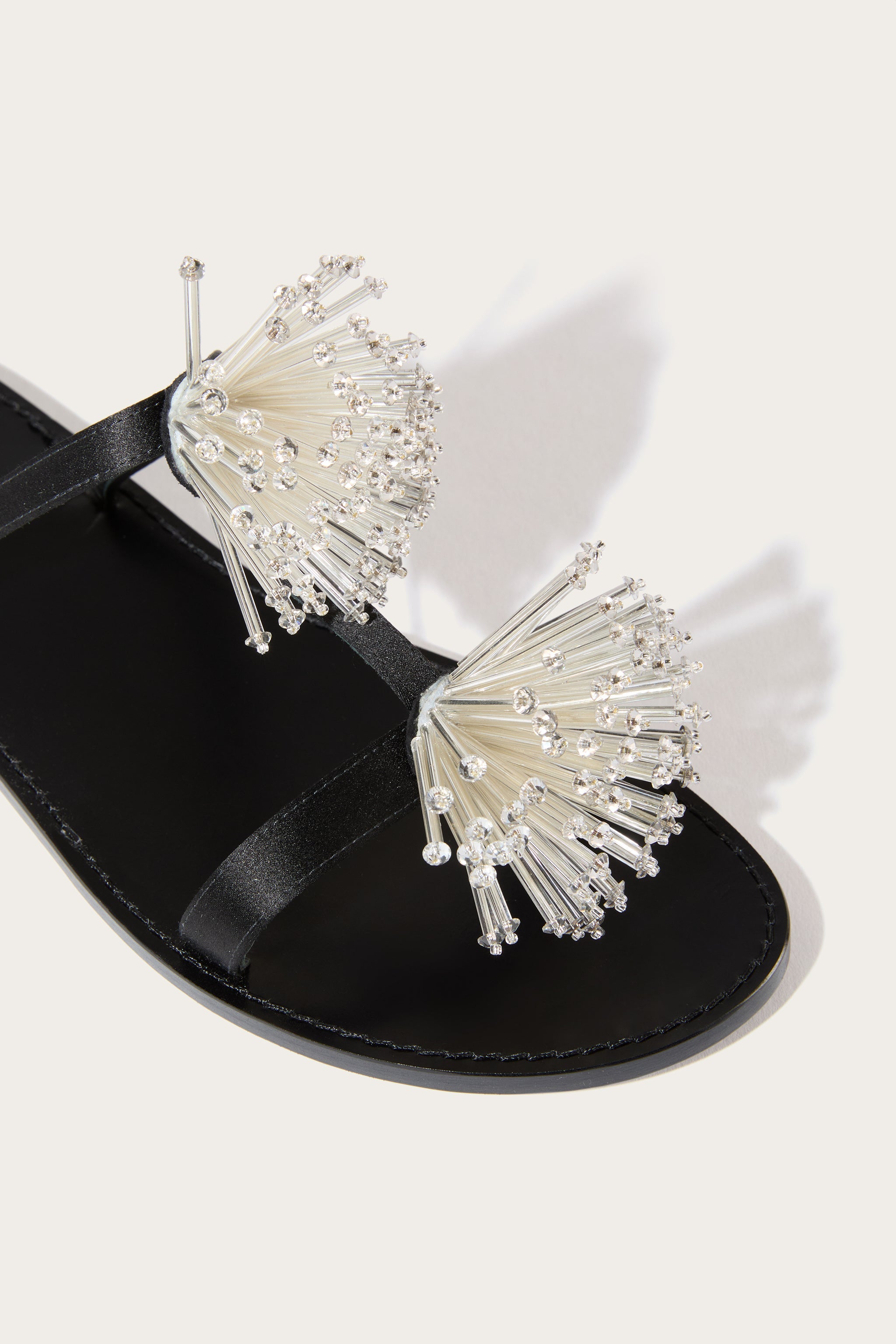 Embroidery Sandals
 WOMAN Pucci