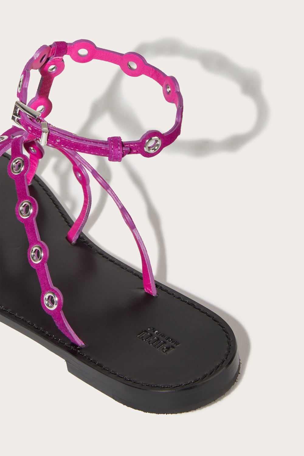 Emilio Sandals
 WOMAN Pucci