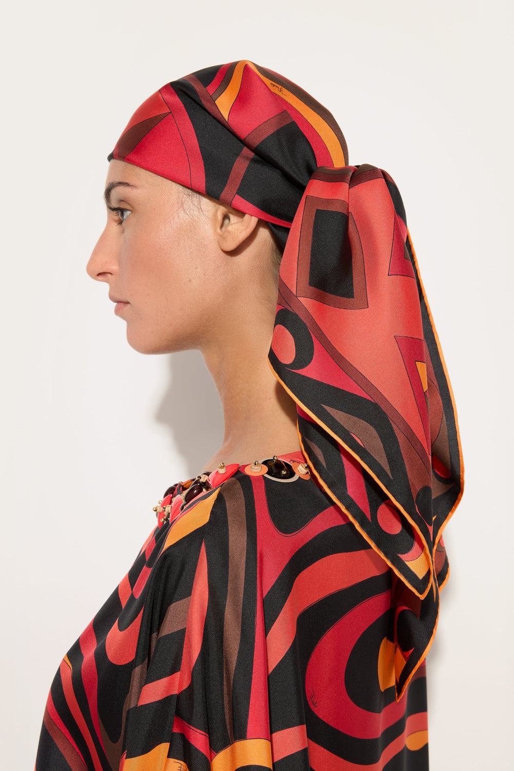 Bongo Print Silk Carrè
 WOMAN Pucci