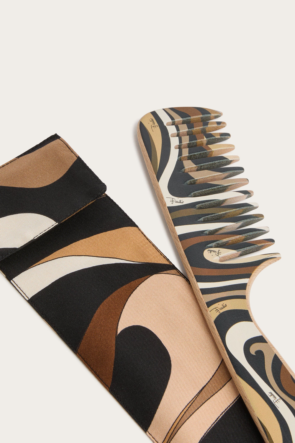 Comb with Marmo Print Case
 WOMAN|LIFESTYLE Pucci