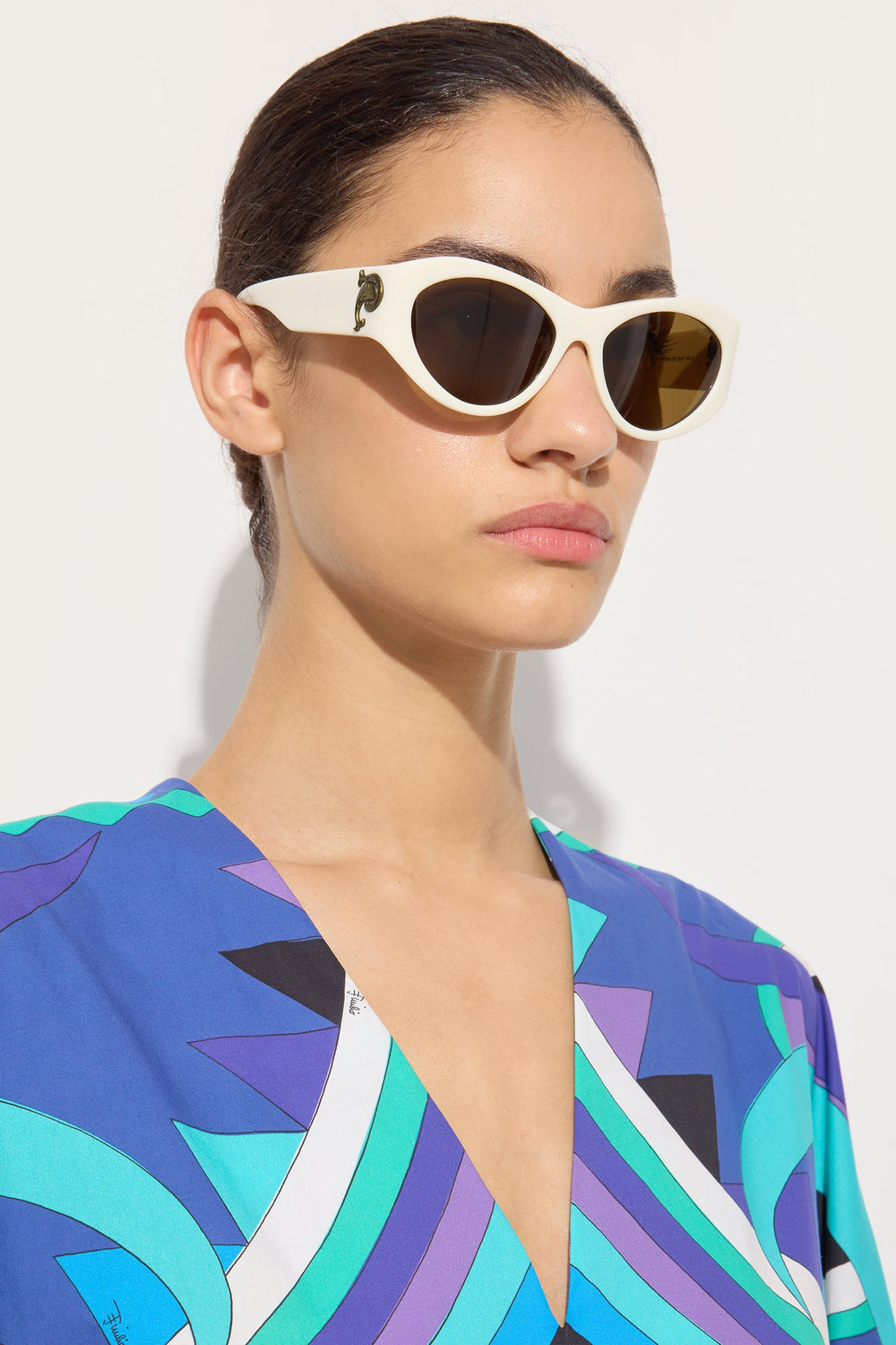 Pucci Cat-Eye Sunglasses
 WOMAN Pucci