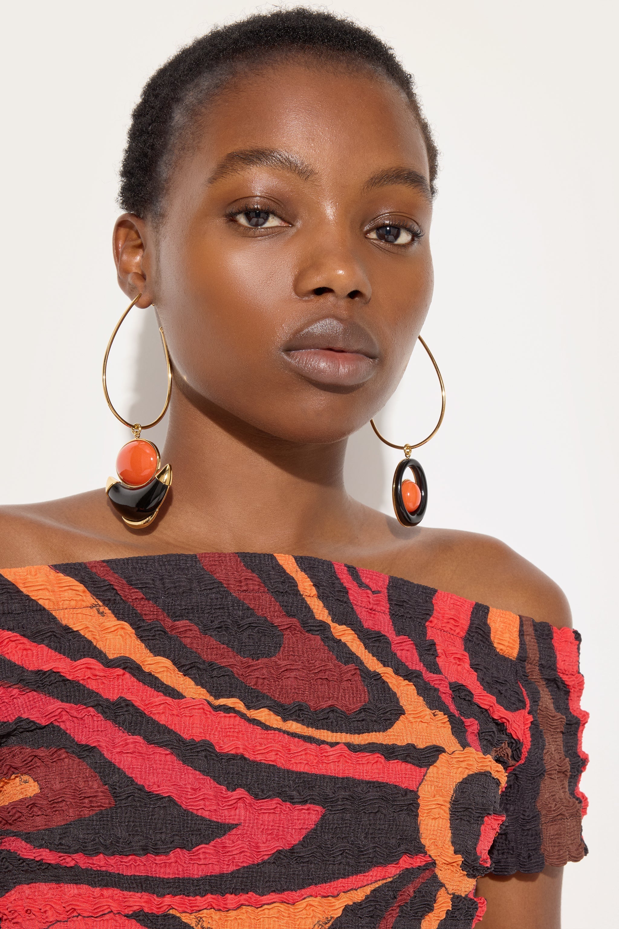 L'ALBA Drop Earrings
 WOMAN Pucci