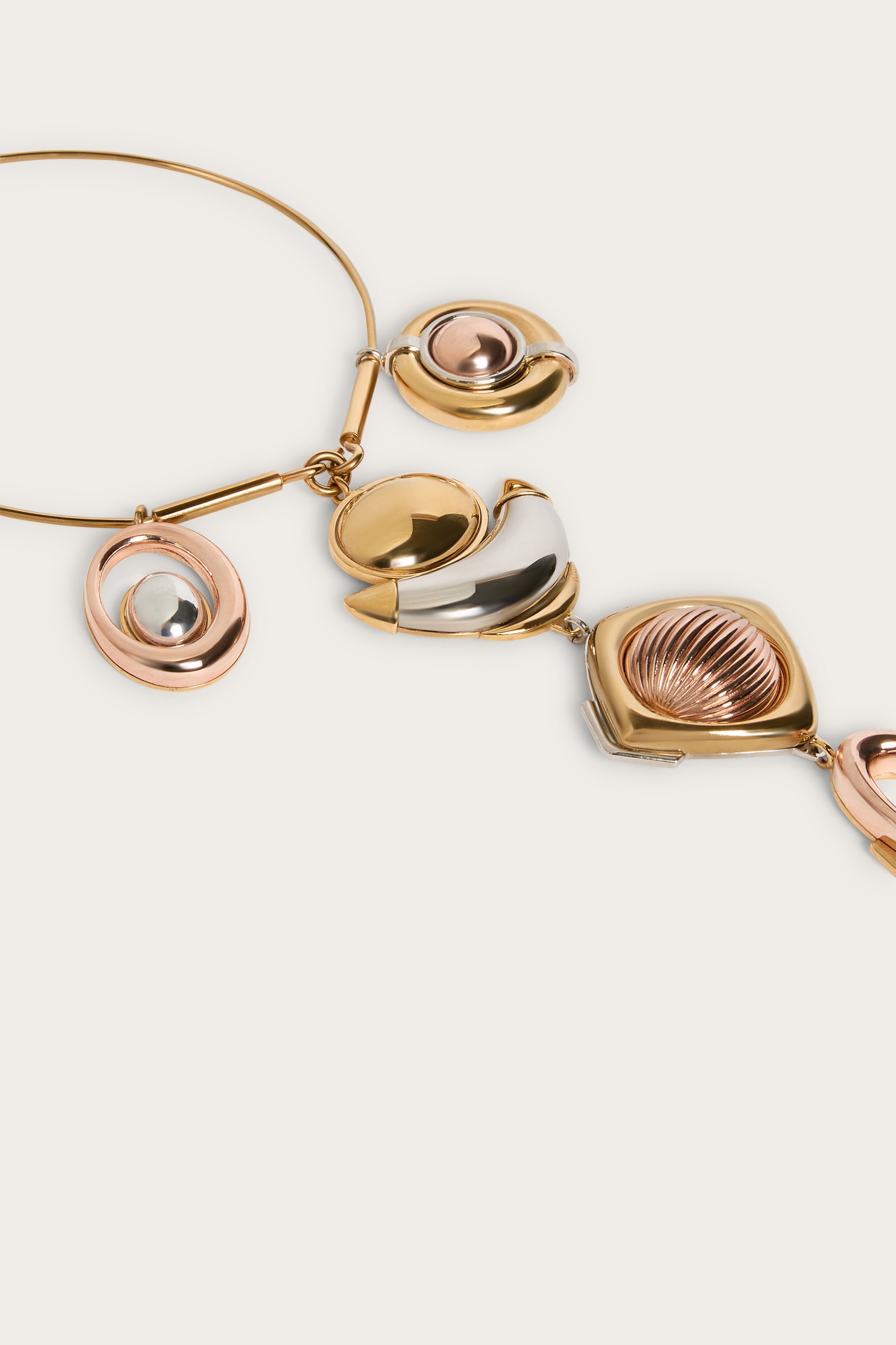 L'Alba Gold Necklace
 WOMAN Pucci
