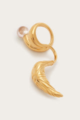 Multifinger Horn Ring with Marmo Texture
 WOMAN Pucci