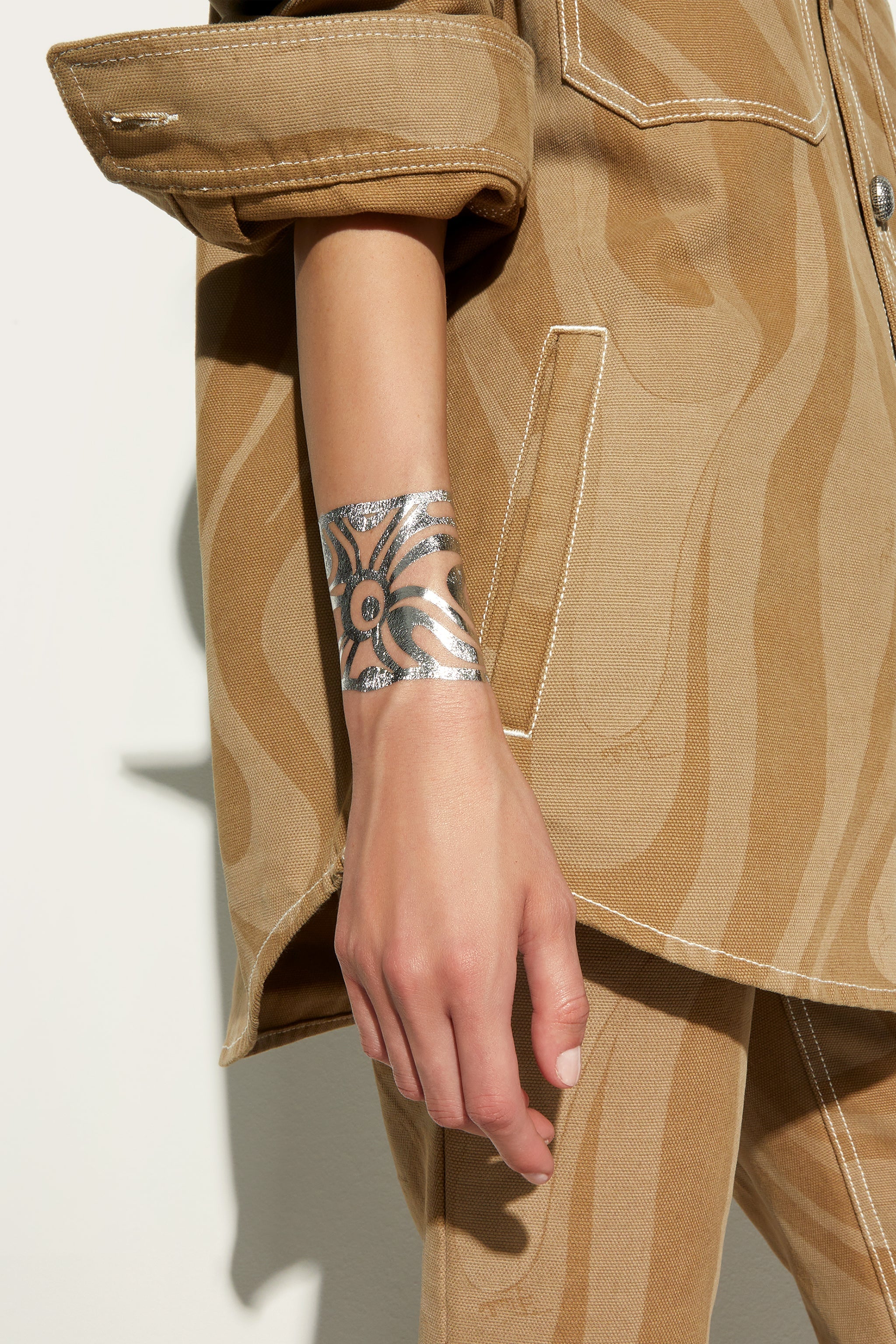 Body Tattoo Kit
 WOMAN|LIFESTYLE Pucci