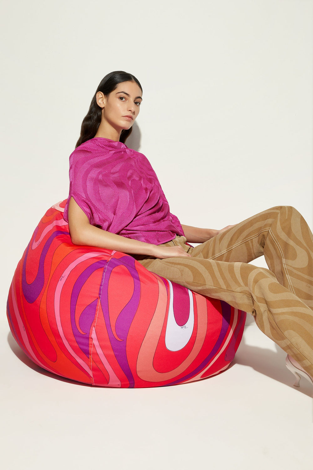 Marmo Print Pouf
  Pucci