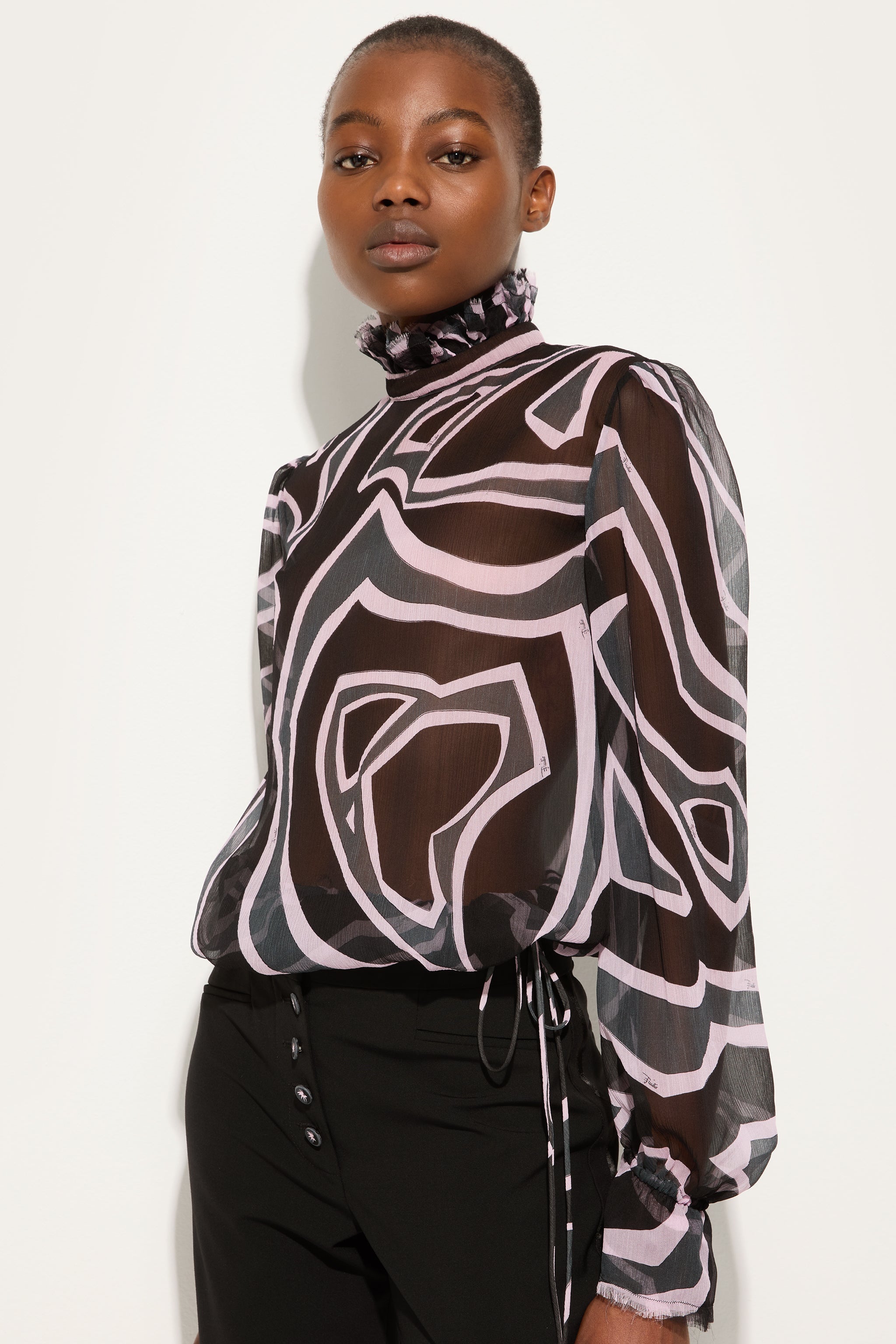 Labirinto Print Blouse with Balloon Sleeves
 WOMAN Pucci