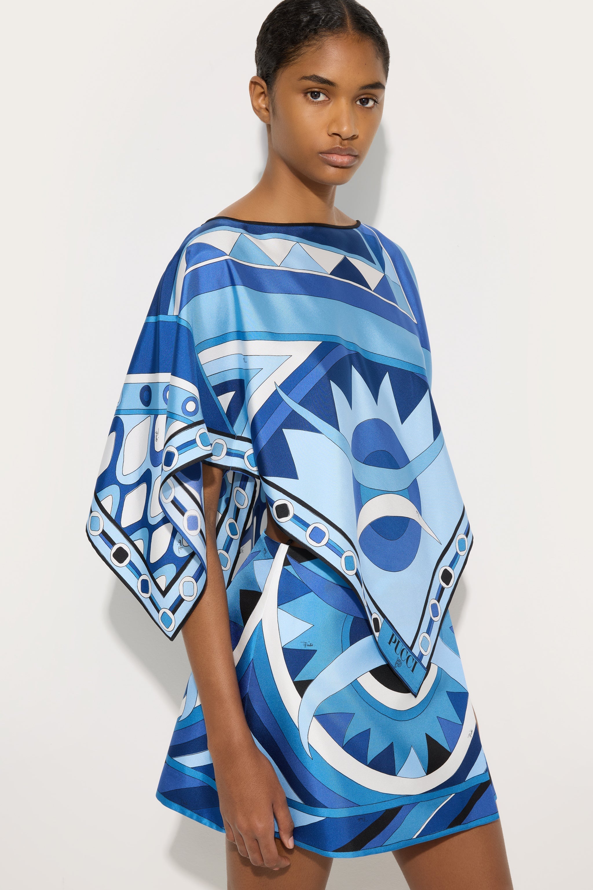 Vivara Print Cape Blouse
 WOMAN Pucci
