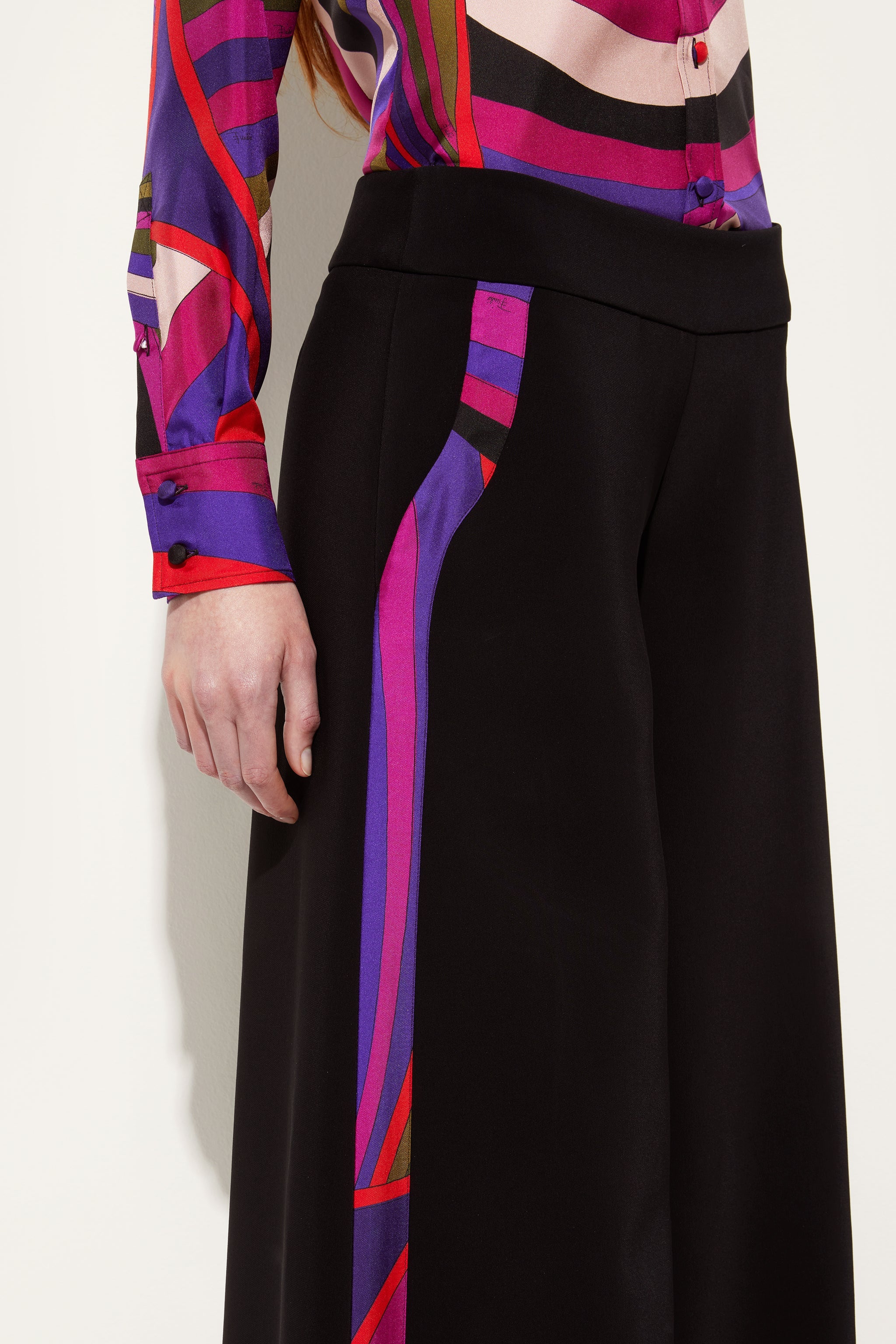 Trousers with Printed Iride Details
 WOMAN Pucci