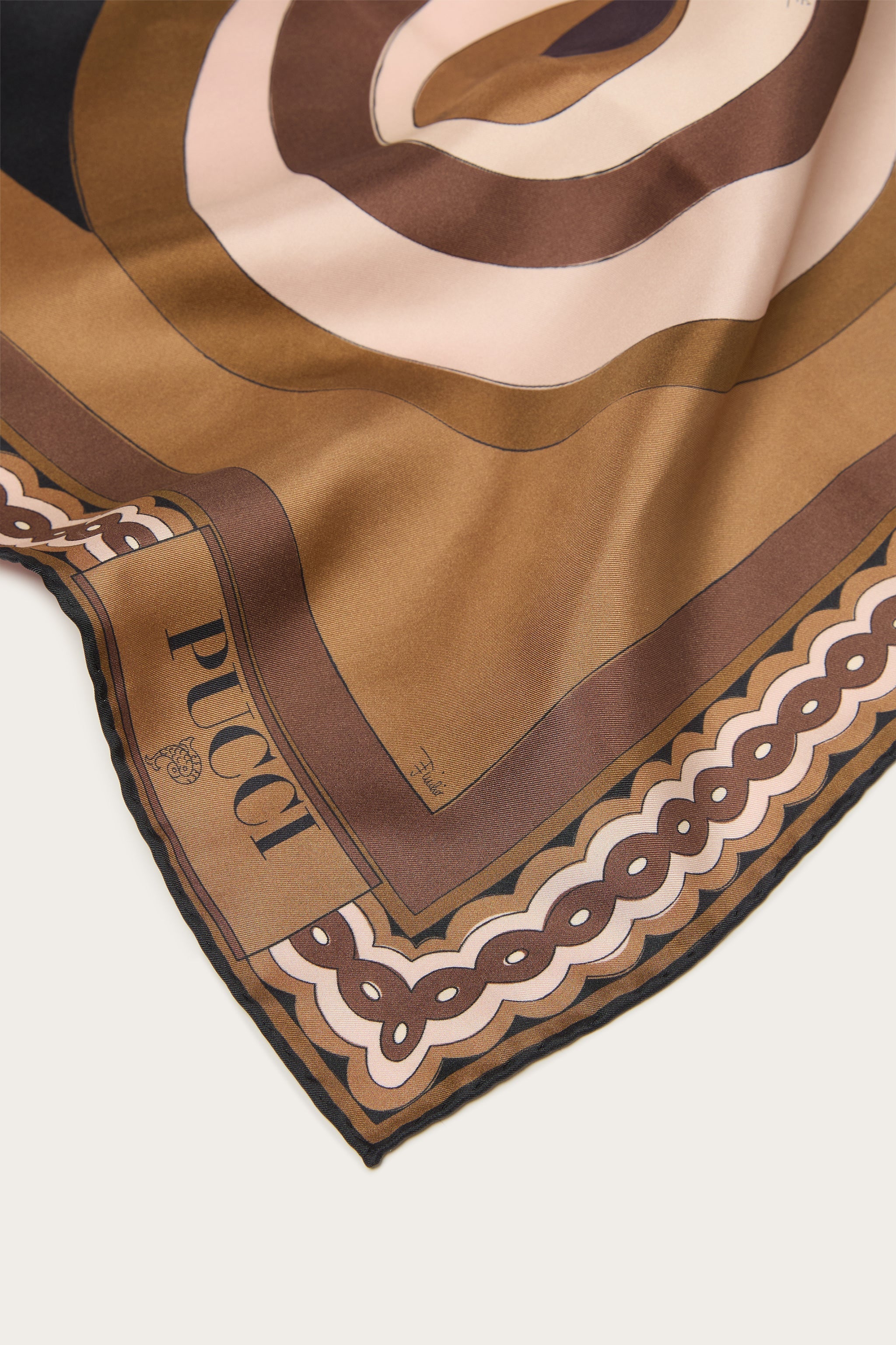 Hawaii Print Carre
 WOMAN Pucci