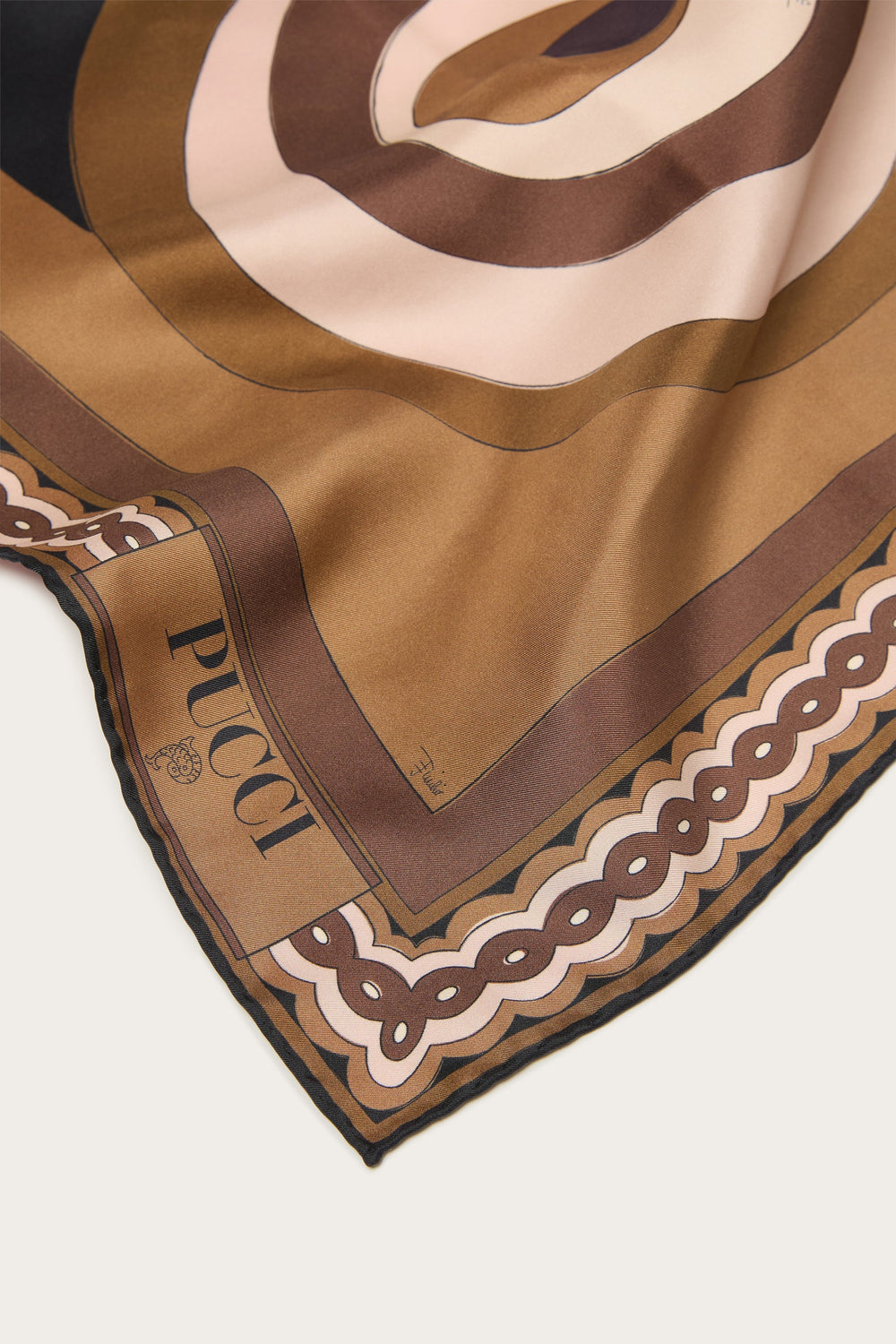 Hawaii Print Carre
 WOMAN Pucci