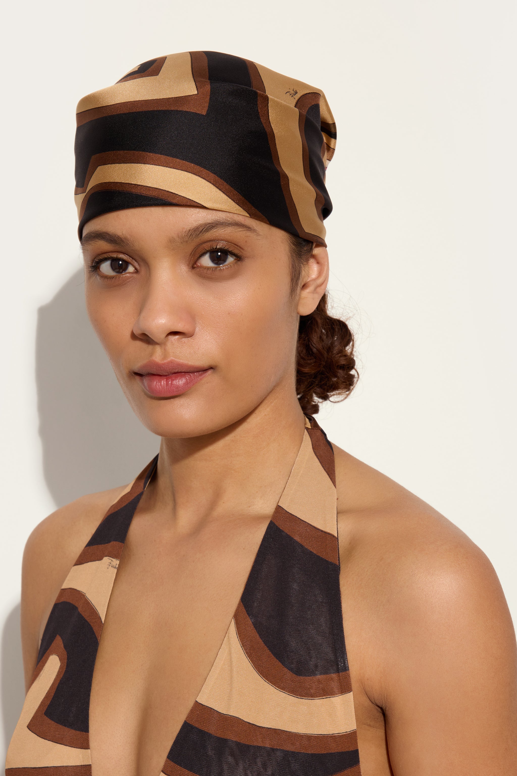 Labirinto Print Small Carre
 WOMAN Pucci
