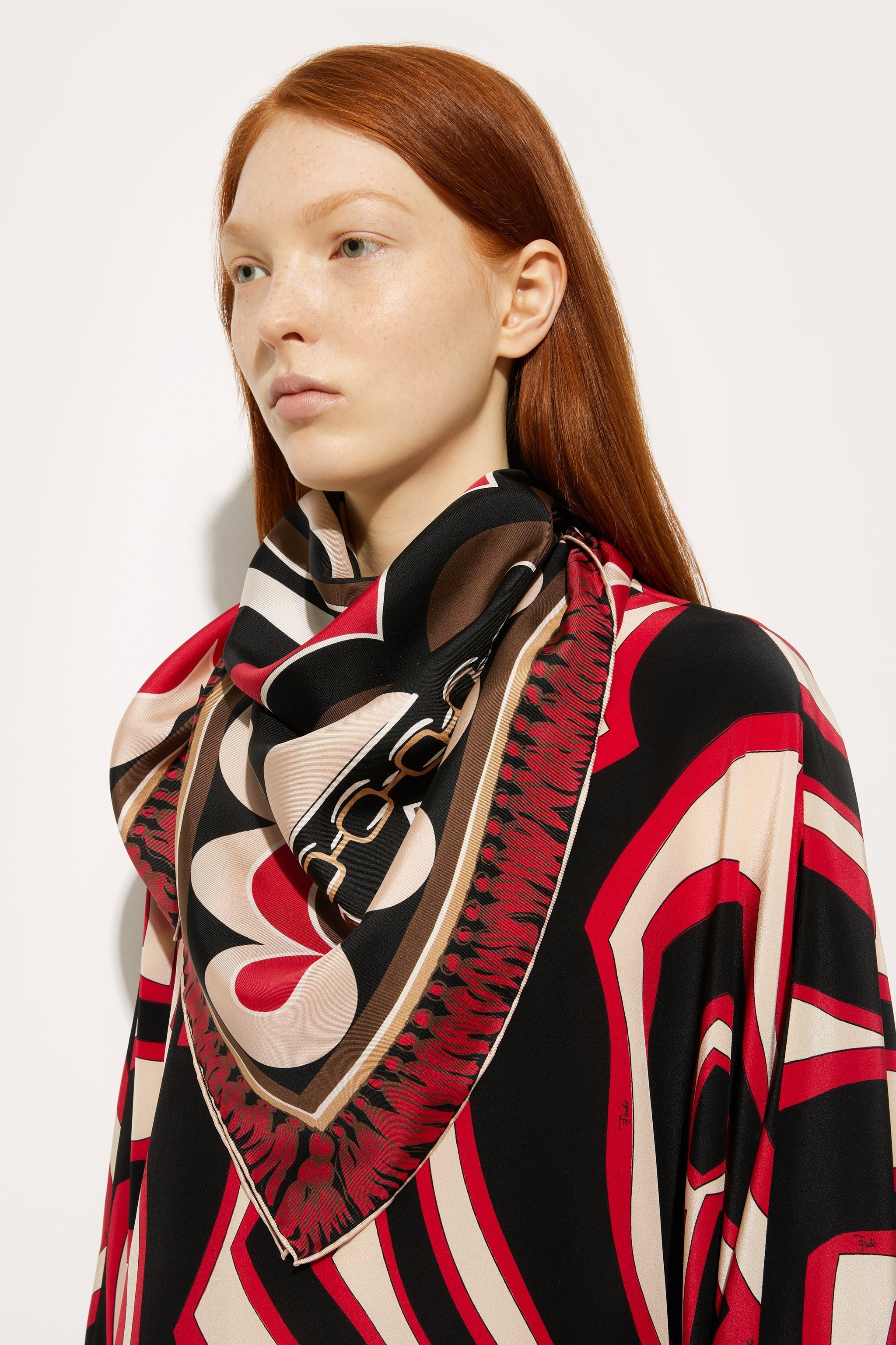 Istrice Print Silk Carre
 WOMAN Pucci
