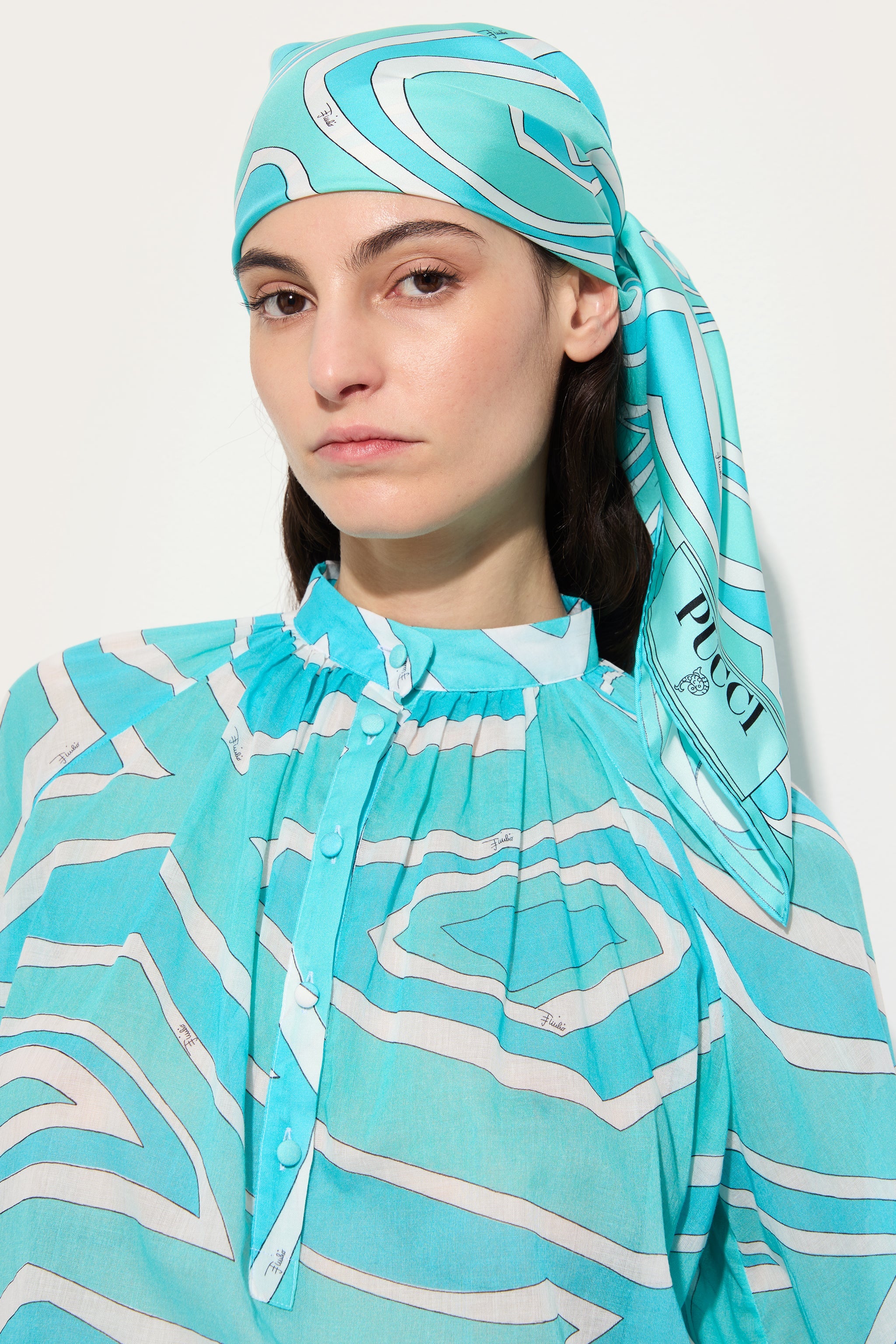 Labirinto Print Silk Carre
 WOMAN Pucci