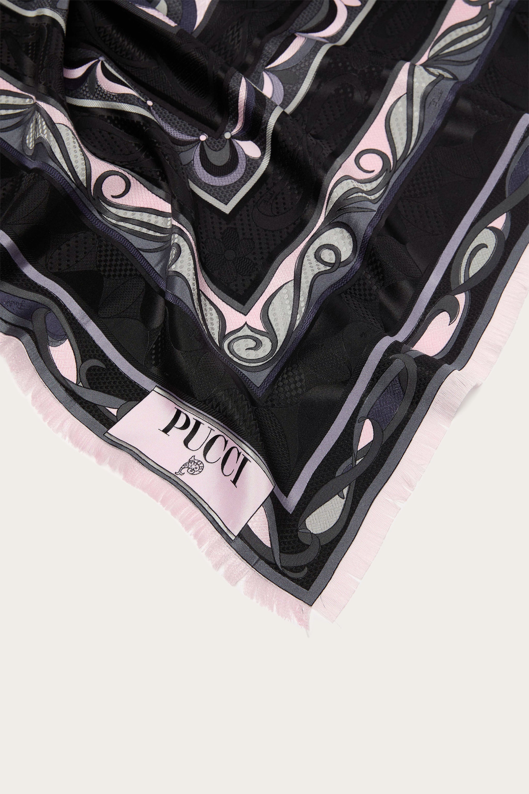 Mixed Prints Jacquard Carre
 WOMAN Pucci