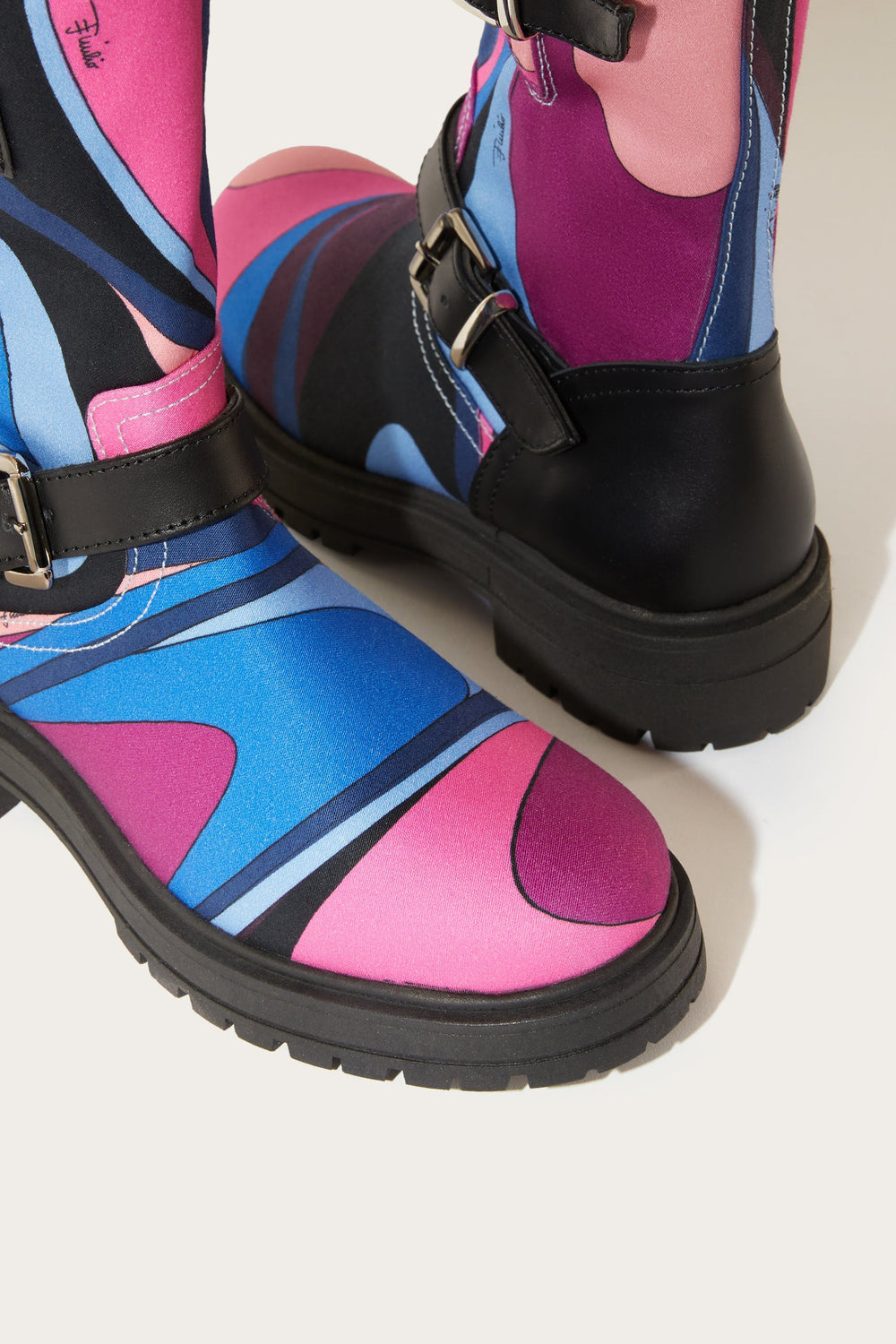 Onde-Print Boots
  Pucci