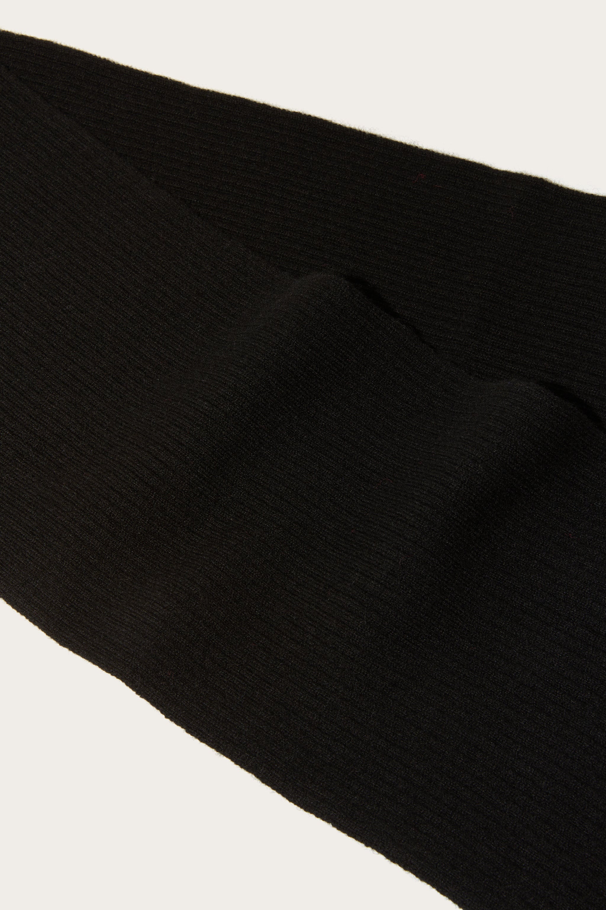 Logo-Intarsia Scarf
  Pucci